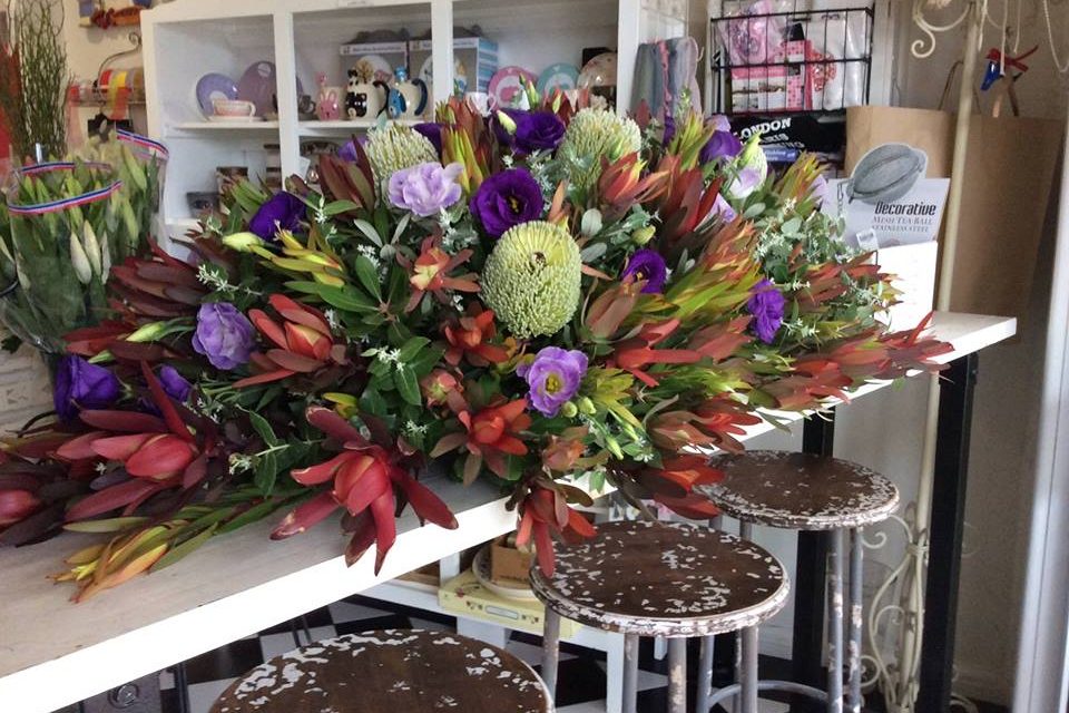 Effloresce Flowers, Cafe and Gifts Metung