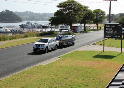 Lakeside Motel Waterfront Accommodation Lakes Entrance-1